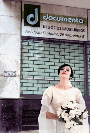 Leves defeitos (Documenta), 2002